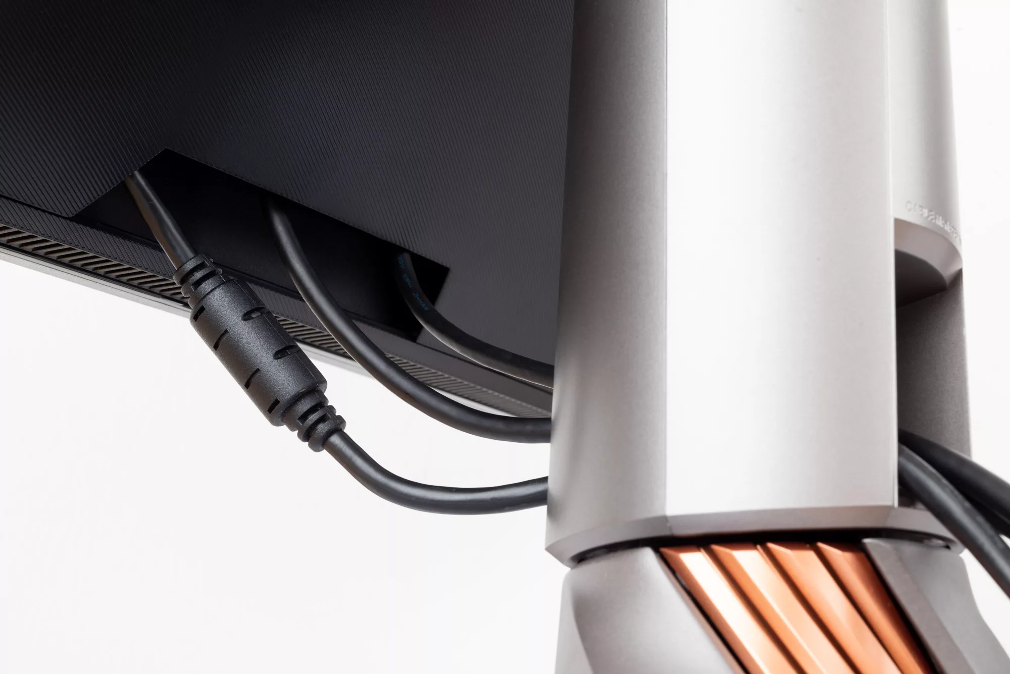 PG35VQ-cablemgmt